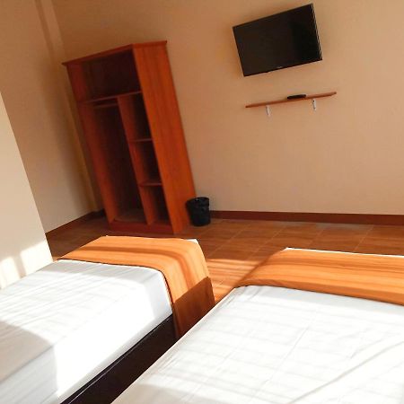 Bluefire Homestay Syariah 外南梦 外观 照片