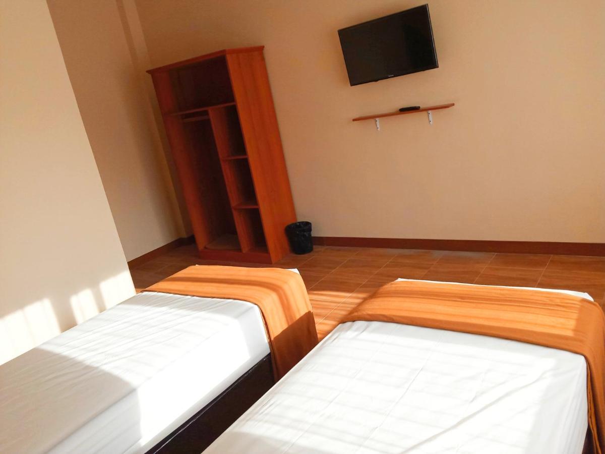 Bluefire Homestay Syariah 外南梦 外观 照片