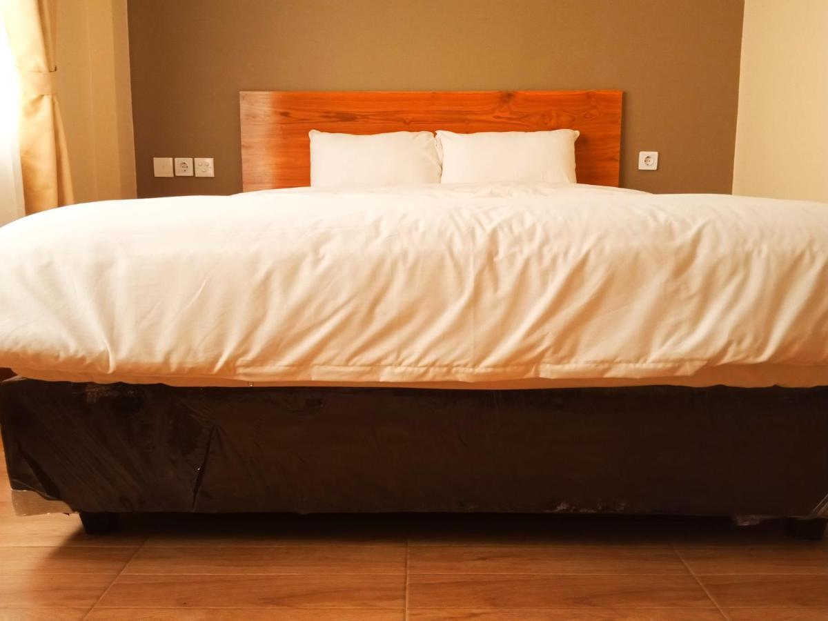Bluefire Homestay Syariah 外南梦 外观 照片